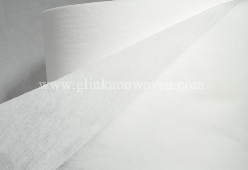 The application of hot air nonwoven fabric in sanitary napkins